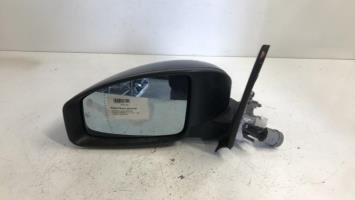 Retrovisor izquierdo