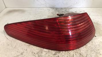 Fanale posteriore principale sinistro (luci)