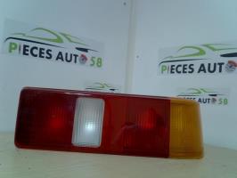 Feu arriere principal droit (feux)