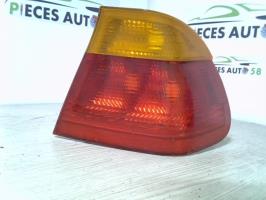 Feu arriere principal droit (feux)