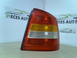 Feu arriere principal droit (feux)