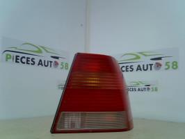 Feu arriere principal droit (feux)