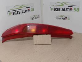 Feu arriere principal gauche (feux)