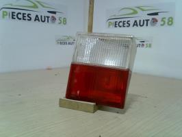 Feu arriere secondaire gauche (feux)