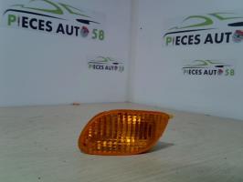 Optique avant secondaire gauche (feux)(clignotant)