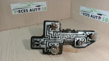 Platine feu arriere droit