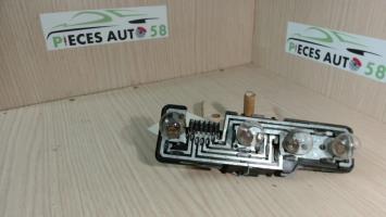 Platine feu arriere droit