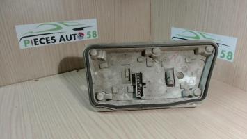 Platine feu arriere droit