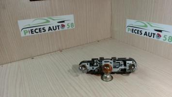 Platine feu arriere droit