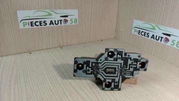 Platine feu arriere gauche