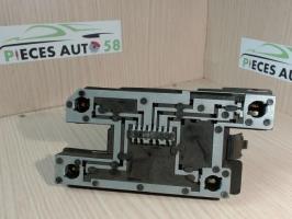 Platine feu arriere droit