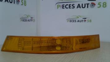 Optique avant secondaire gauche (feux)(clignotant)
