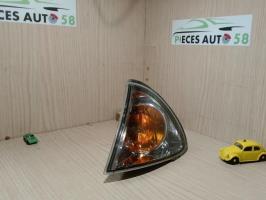 Optique avant secondaire gauche (feux)(clignotant)