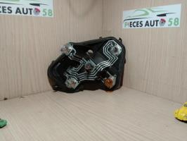 Platine feu arriere droit