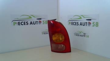 Feu arriere principal droit (feux)