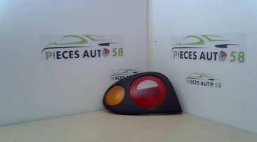 Feu arriere principal gauche (feux)