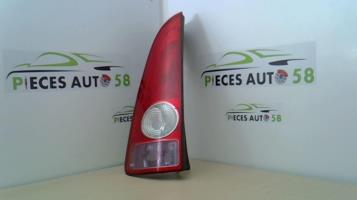 Feu arriere principal gauche (feux)
