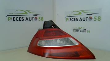 Feu arriere principal gauche (feux)