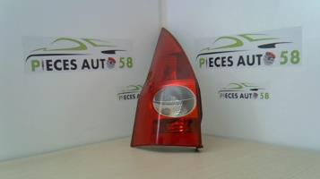 Feu arriere principal gauche (feux)