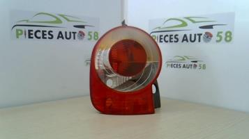 Feu arriere principal gauche (feux)