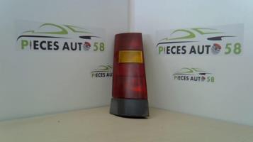 Feu arriere principal gauche (feux)