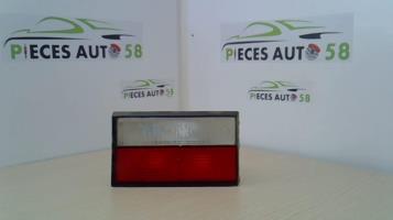 Feu arriere secondaire droit (feux)