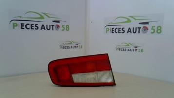 Feu arriere secondaire gauche (feux)
