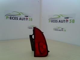 Anti brouillard droit (feux)
