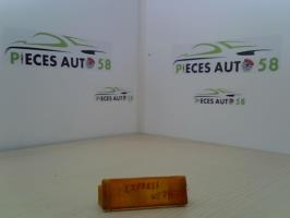 Cabochon arriere droit