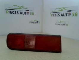 Feu arriere secondaire droit (feux)