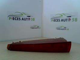 Feu arriere secondaire droit (feux)