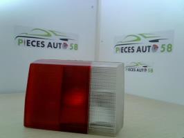 Feu arriere secondaire gauche (feux)