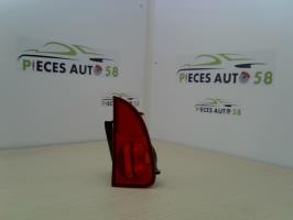 Feu arriere secondaire gauche (feux)