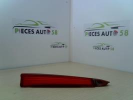 Feu factice arriere droit