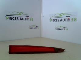 Feu factice arriere droit