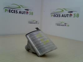 Optique avant secondaire droit (feux)(clignotant)
