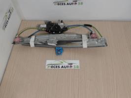 Leve vitre electrique avant droit