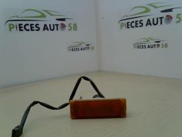 Optique avant secondaire gauche (feux)(clignotant)