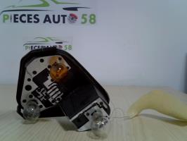 Platine feu arriere droit