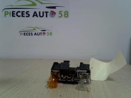 Platine feu arriere droit