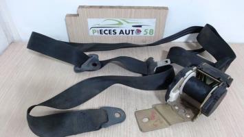 Ceinture avant droit