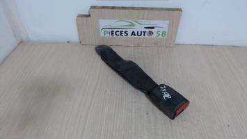 Attache ceinture arriere gauche