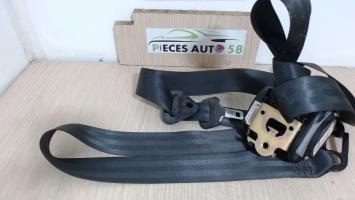 Ceinture avant droit