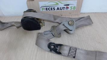 Ceinture avant droit