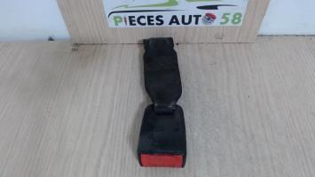 Attache ceinture arriere gauche