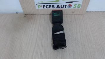 Attache ceinture arriere gauche