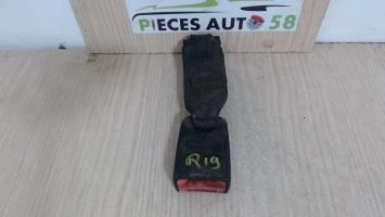 Attache ceinture arriere gauche