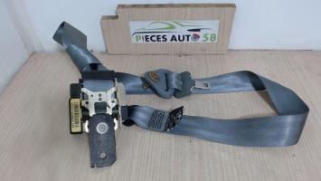 Ceinture avant droit