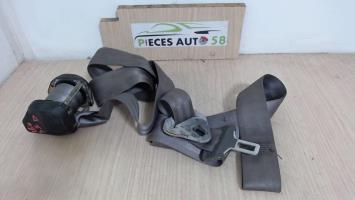 Ceinture avant droit