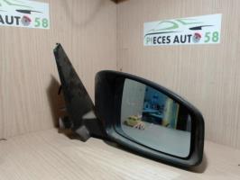 Retroviseur droit